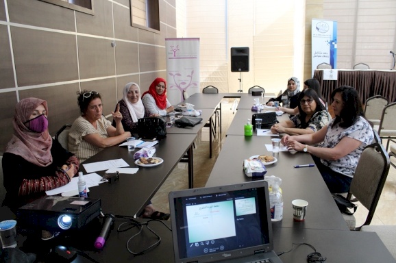غرفة تجارة وصناعة محافظة بيت لحم و مؤسسة المواصفات و المقاييس تختتمان ورشة تدريبية
