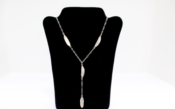 Silver Necklace with 4 olive leaves